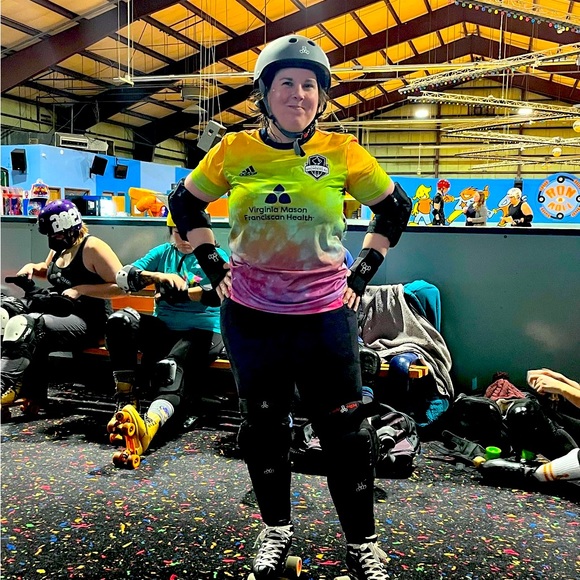 Meet your Posher, Jessica - Picture 3 of 6